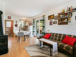 Quaint Holiday Home in Ri ice Imotski near Red Lake